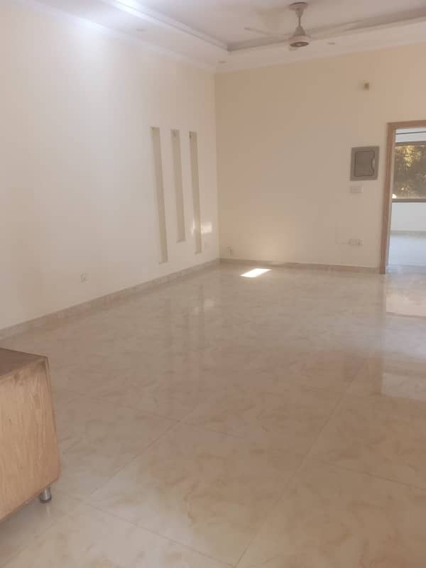 House available for rent in phase 3 bahria town Rawalpindi 3