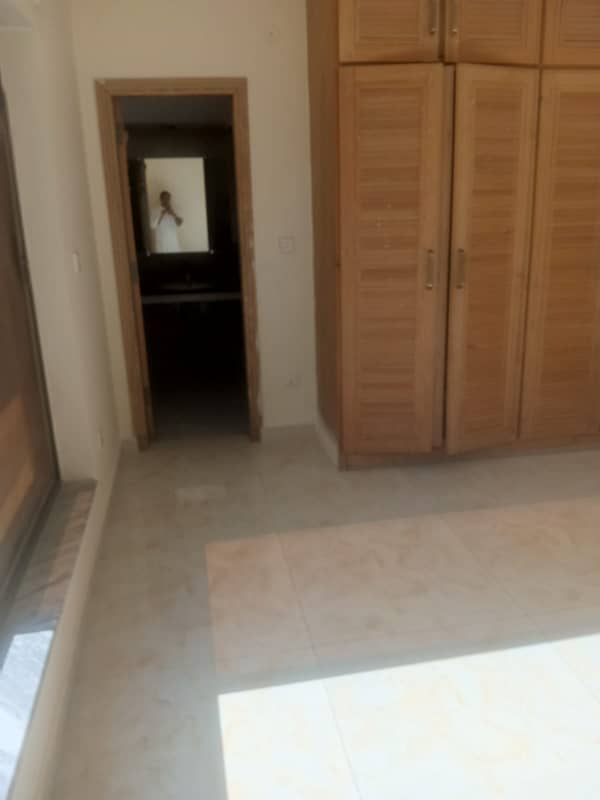 House available for rent in phase 3 bahria town Rawalpindi 8