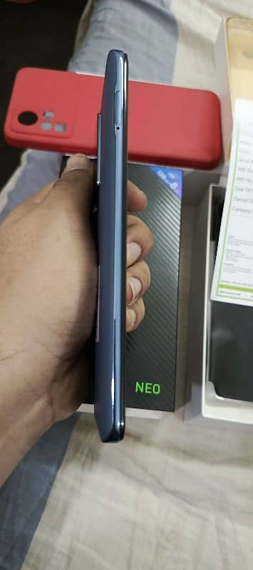 infinix zero x neo 128/8GB 3