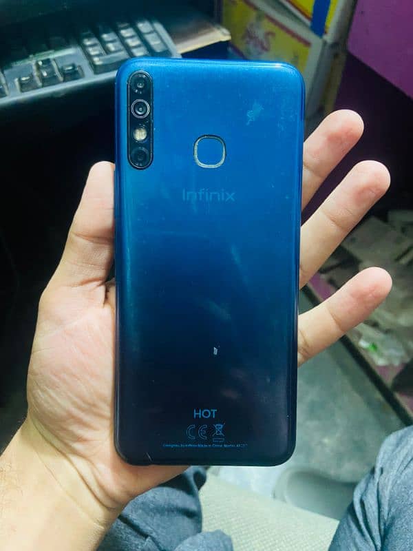 infinix hot 8 1