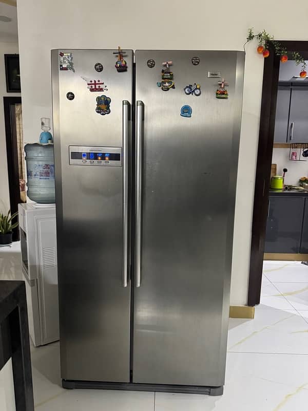 Side by side defrost Fridge Haier 1