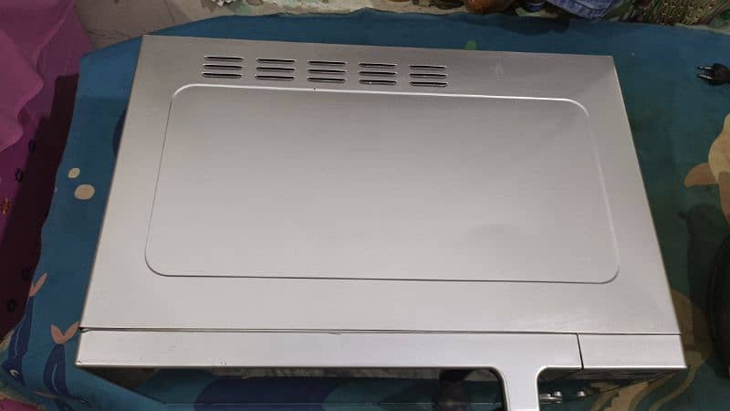 Haier Microwave oven for sale 3