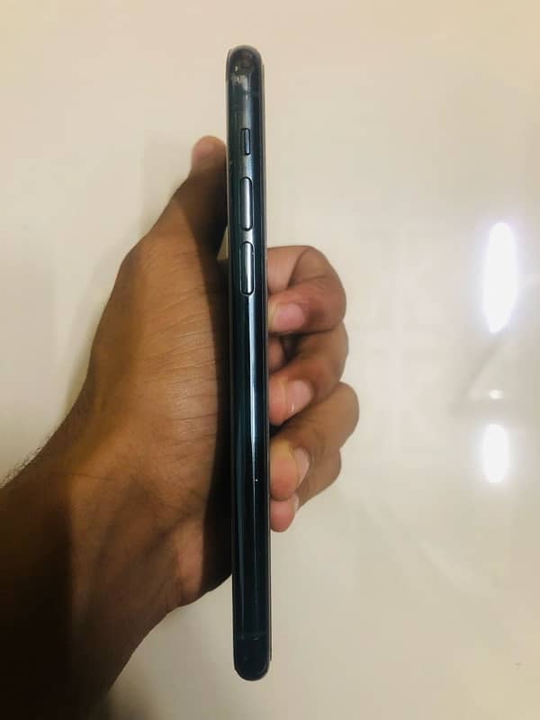 Iphone 11 pro 2