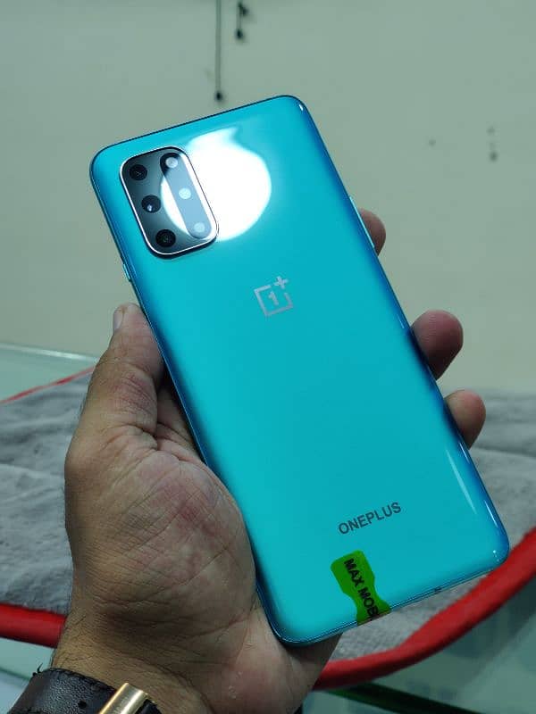 ONEPLUS 8T 1