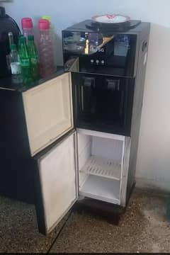 SG Water Dispenser with stand