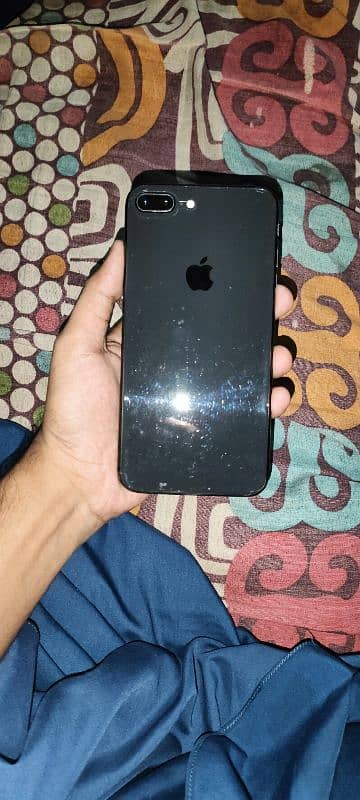 iphone 8 plus 64GB pta approve with box 0