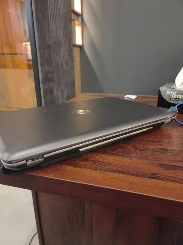 HP Laptop 5