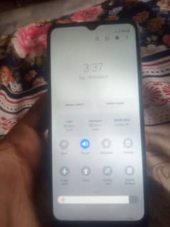 samsung a12 . . . . 4/128 . . . with box only