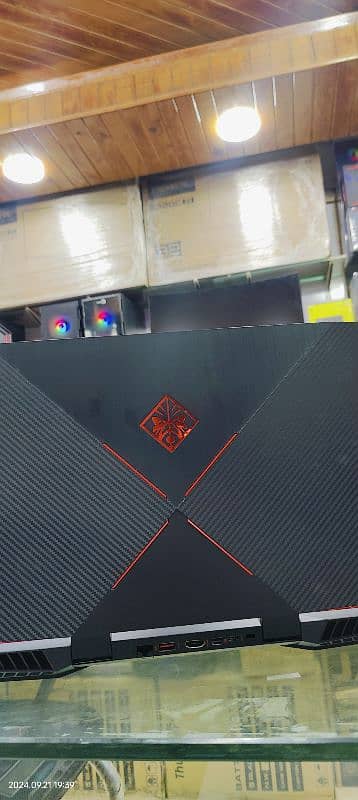 hp omen I 5 8th 8300h 16gb 512 2060 6gb 19