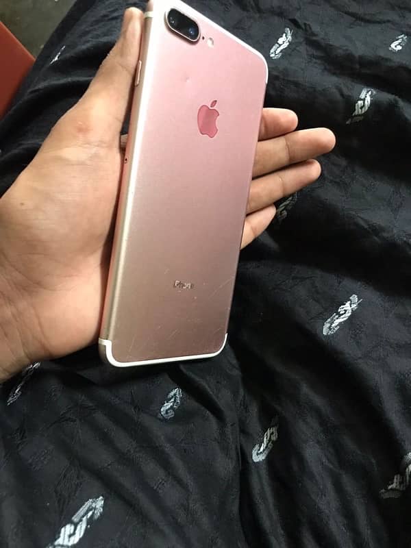 I phone 7plus pta approved 128 Gb 3