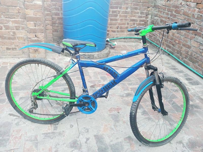 Humber cycle good condition with front suspension and gears 1