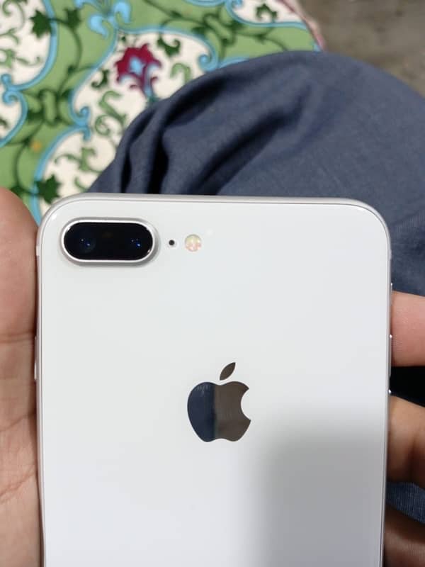 Iphone 8Plus 4