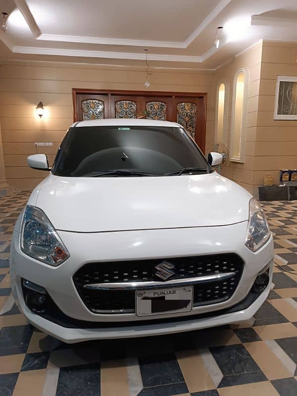 Suzuki Swift GL CVT (AUTOMATIC) 2022/23 16