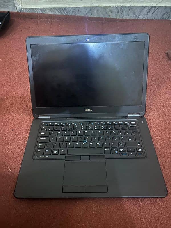 Dell laptop Urgent sale 0303-8724397 2