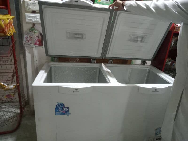 Dawlance frezer double door for sale 5