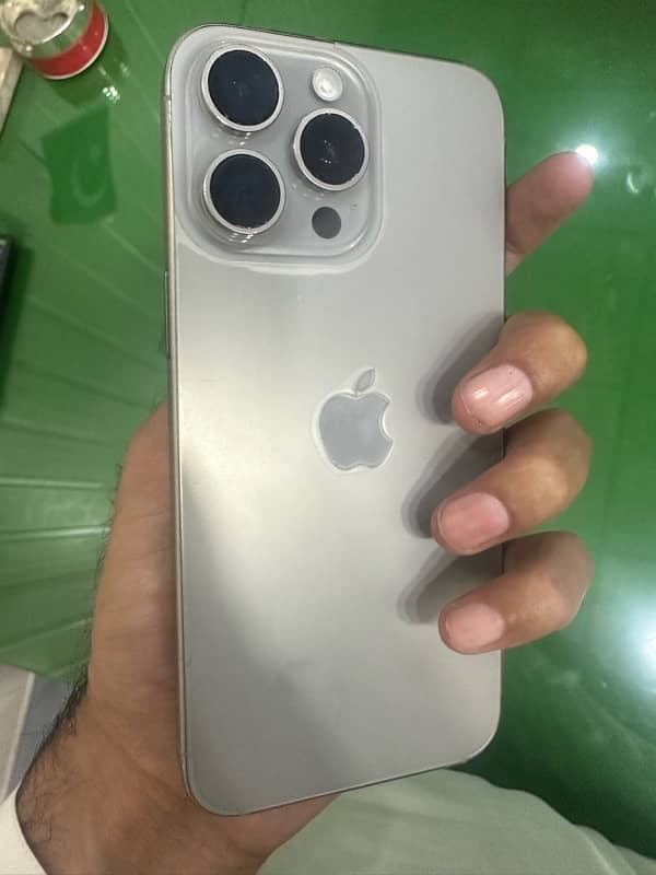 iPhone 15 pro max pta approved with box 256 GB 87BH 5