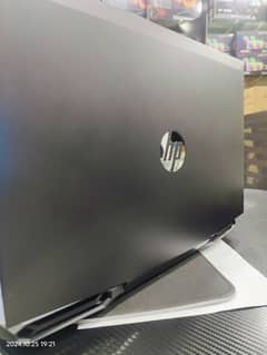 Hp gaming laptop I 7 9th 16gb 512 rtx 2060 6gb 144 hz