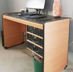 Computer Table