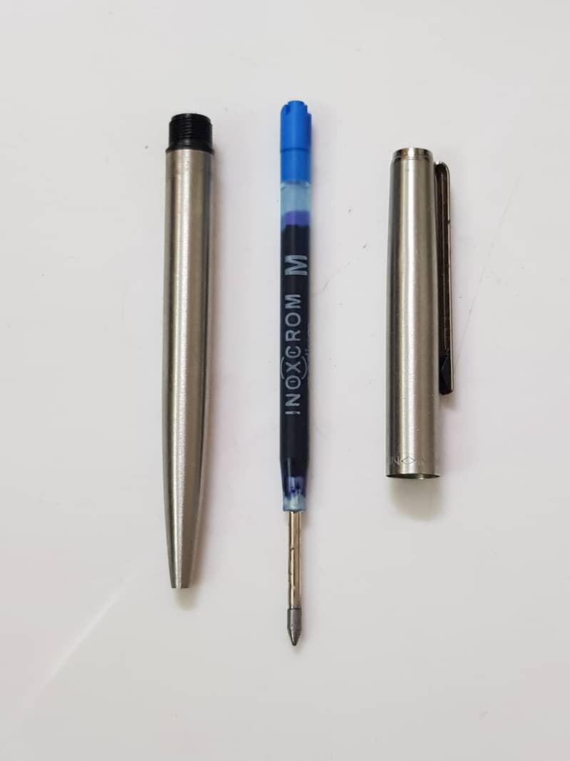 Pen and Pens (Parker / Sheaffer) 11