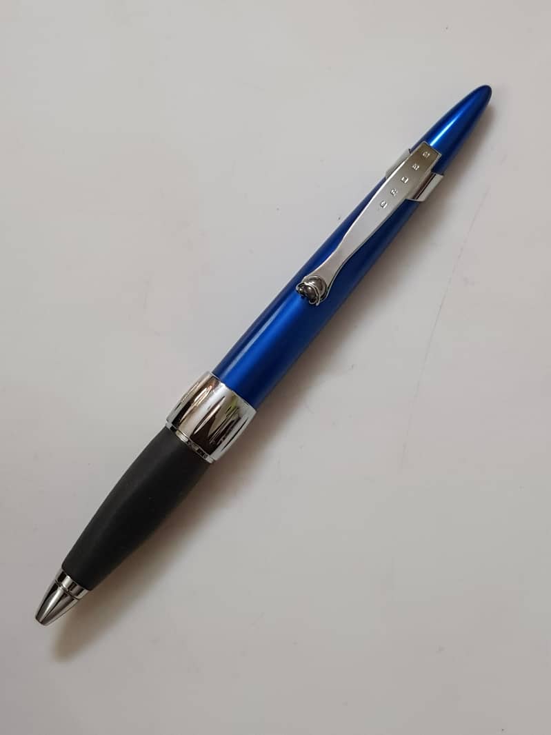 Pen and Pens (Parker / Sheaffer) 15