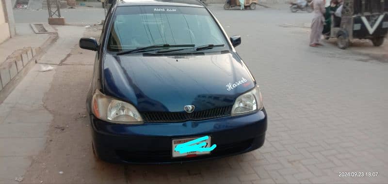 Toyota Platz 2002 regis 2006 cell no :03332601837 7