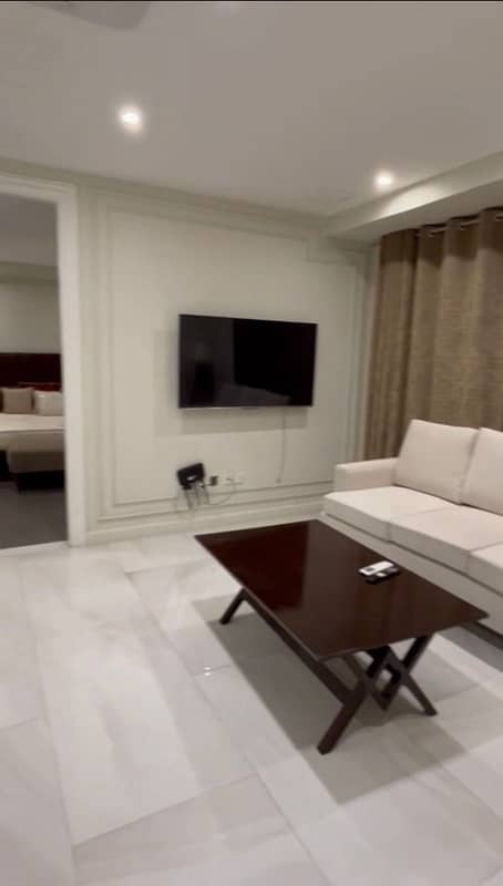 Fully Furnished Luxury Apartment In Gulberg 8