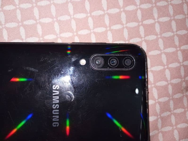 Samsung galaxy A30s 5