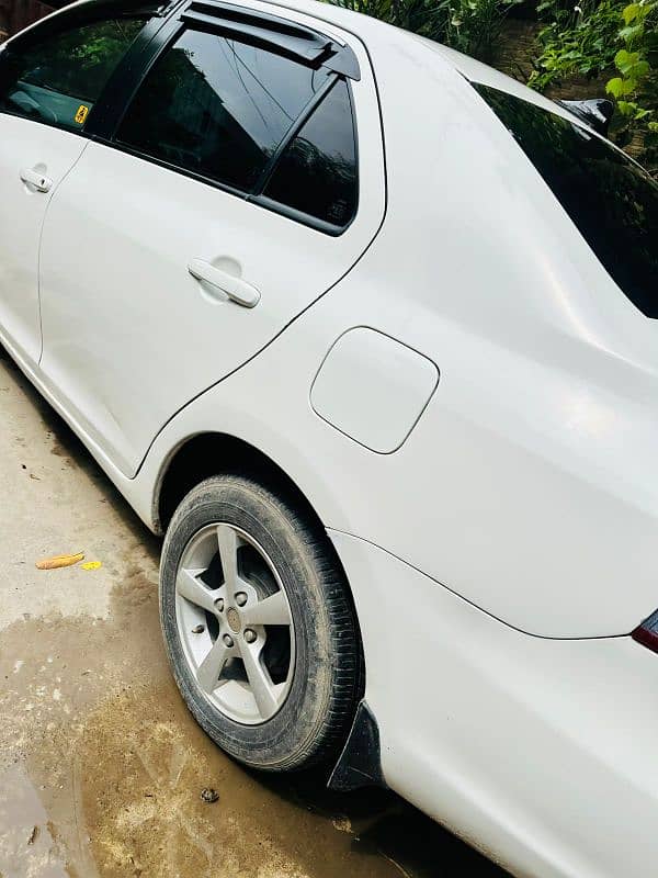 Toyota Belta 2007 4