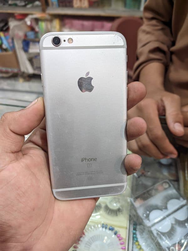 iPhone 6s 64GB PTA approved official 10 by 9 condition all ok 5