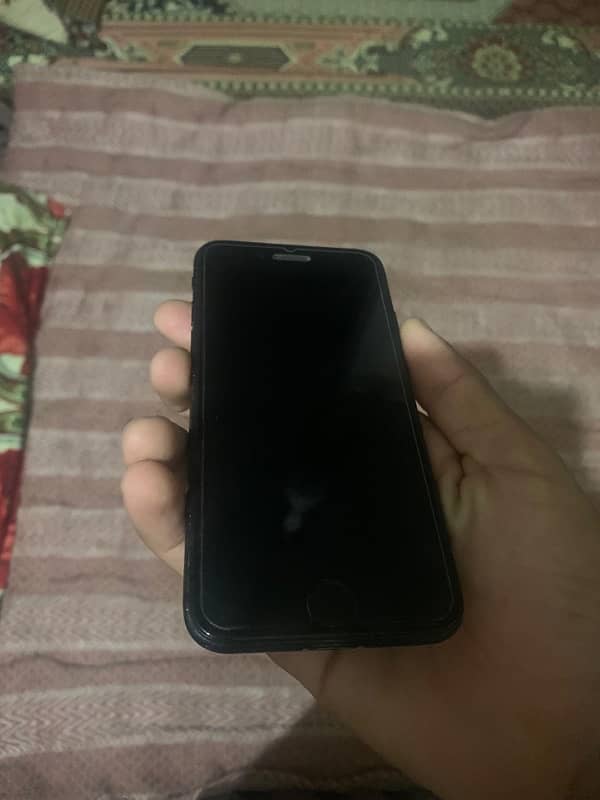 iPhone 7 32gb Pta official approved is pr rabta kare 03224005915 5