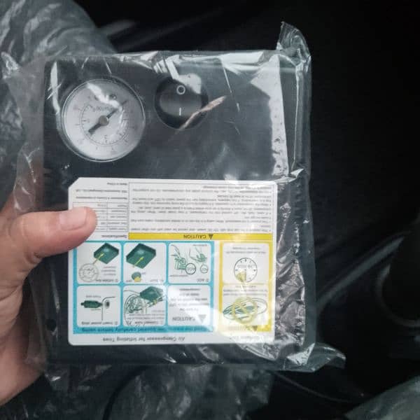 Genuine Air Filling Pump compressor Suzuki Alto 0