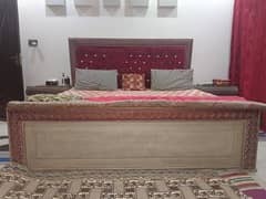 Bed set with side tables & Dressing for Sale