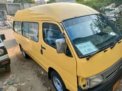 Toyota Haice 2004    03132828523