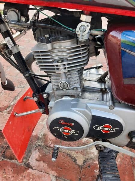 Honda 125 full New Condition 4