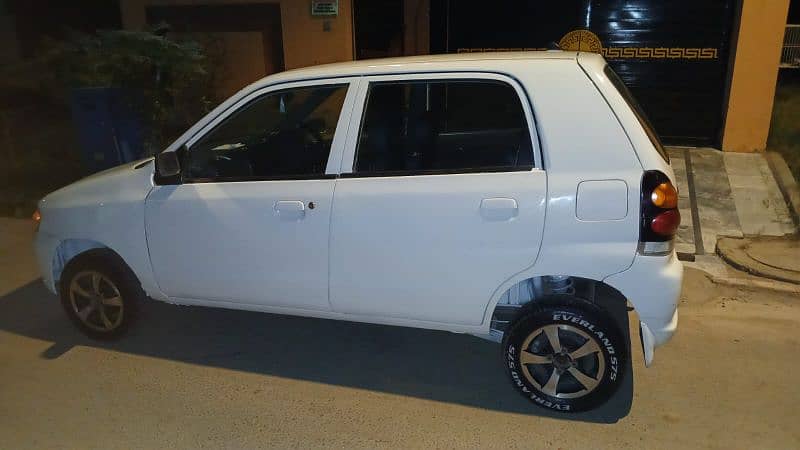 Suzuki Alto 2001 2