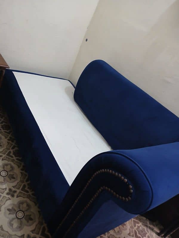 5 Seater Sofa very good condition 4