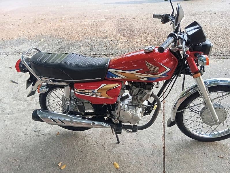 Honda CG 125 MODAL 2020 lover rawalpindi numbar red coluer. 6