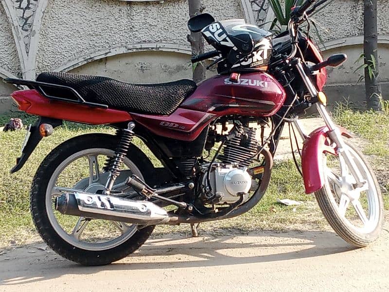 Suzuki GD110S 3