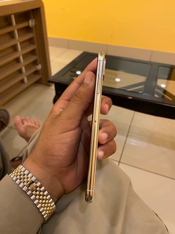 iphone xs max 256gb 4