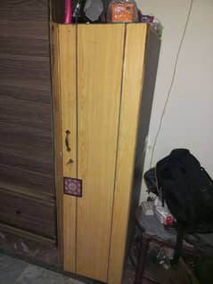 Single Door Wooden Almari