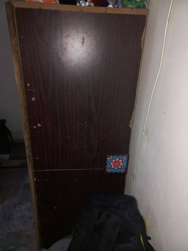 Single Door Wooden Almari 1