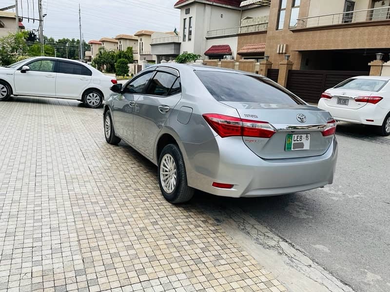 Toyota Corolla GLI 2015 5