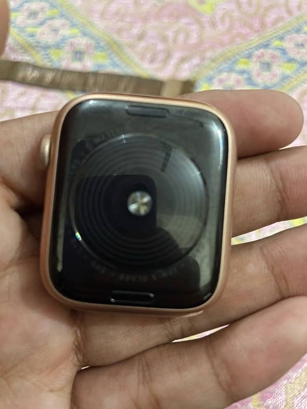 Apple Watch SE 44MM 9