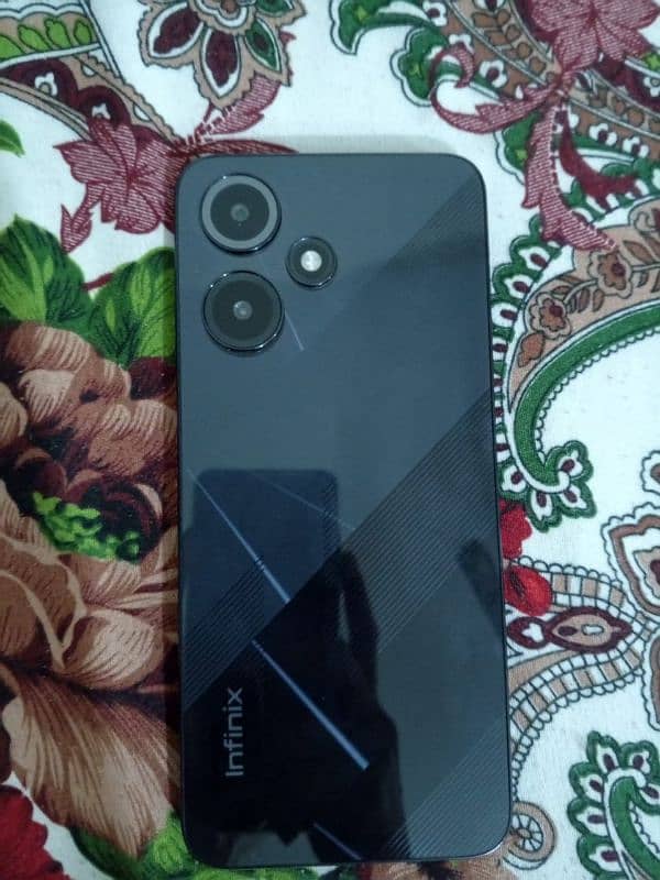 I'm sell my Infinix hot 30ply 1