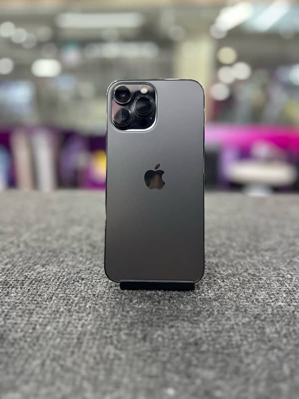 iPhone 13 Pro Max 256gb PTA Approved 1