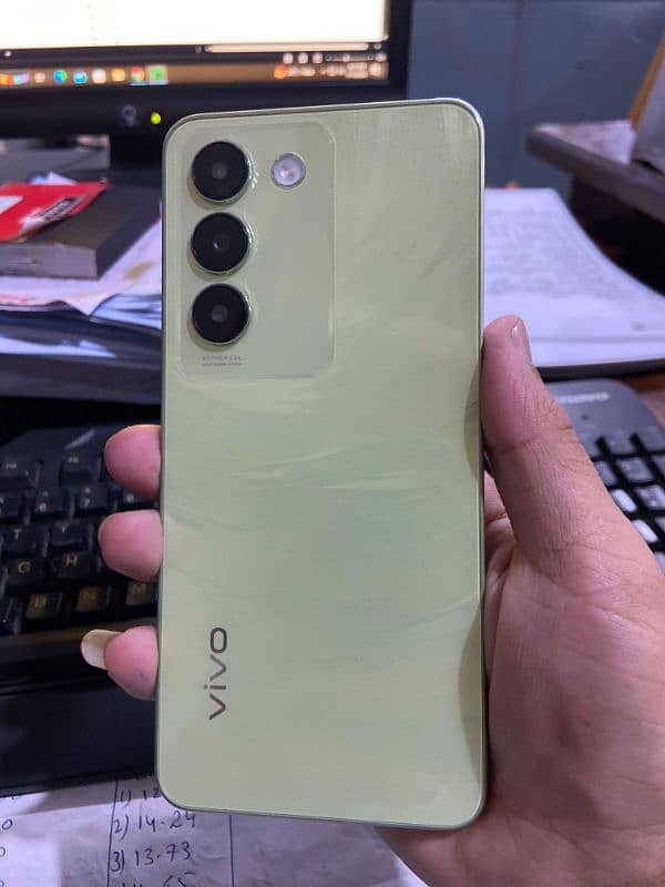 vivo y100 8+8 gb ram 256gb memory 1