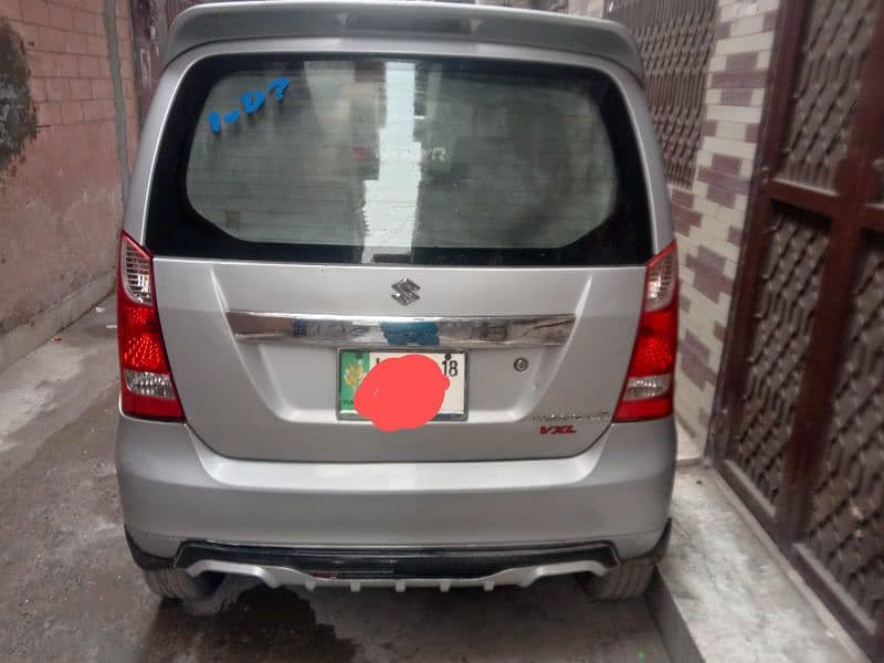 Suzuki Wagon R 2018 11