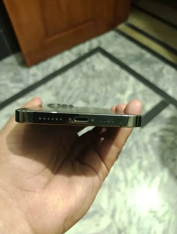 iPhone 12 pro Max 256GB Factory Unlock 2