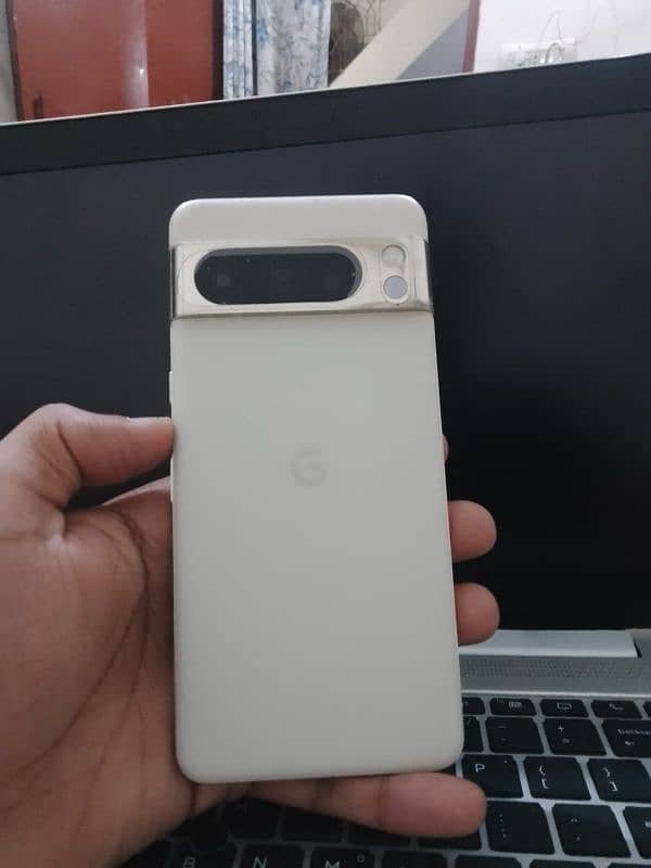 Google pixel 8 pro 128 gb mint condition 0