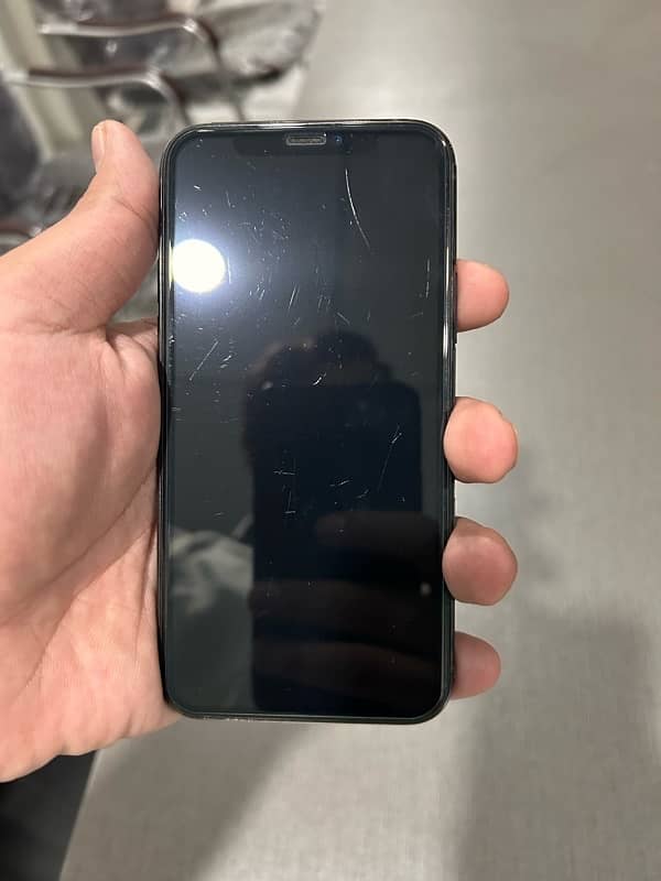 Iphone 11 Pro 64GB Non PTA 6